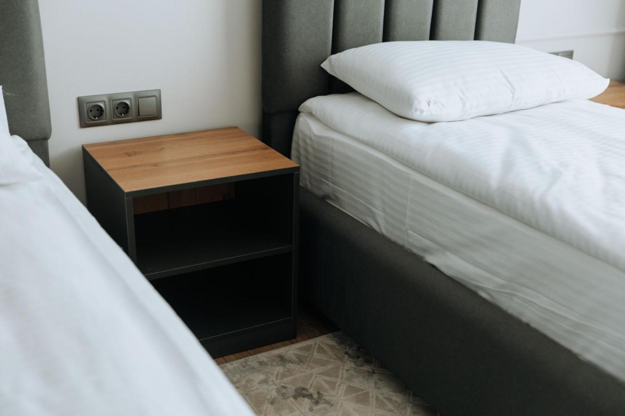 Aisha Hotel بيشكيك المظهر الخارجي الصورة