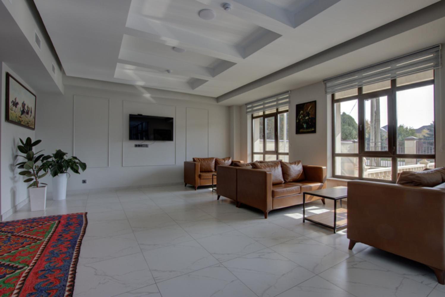 Aisha Hotel بيشكيك المظهر الخارجي الصورة