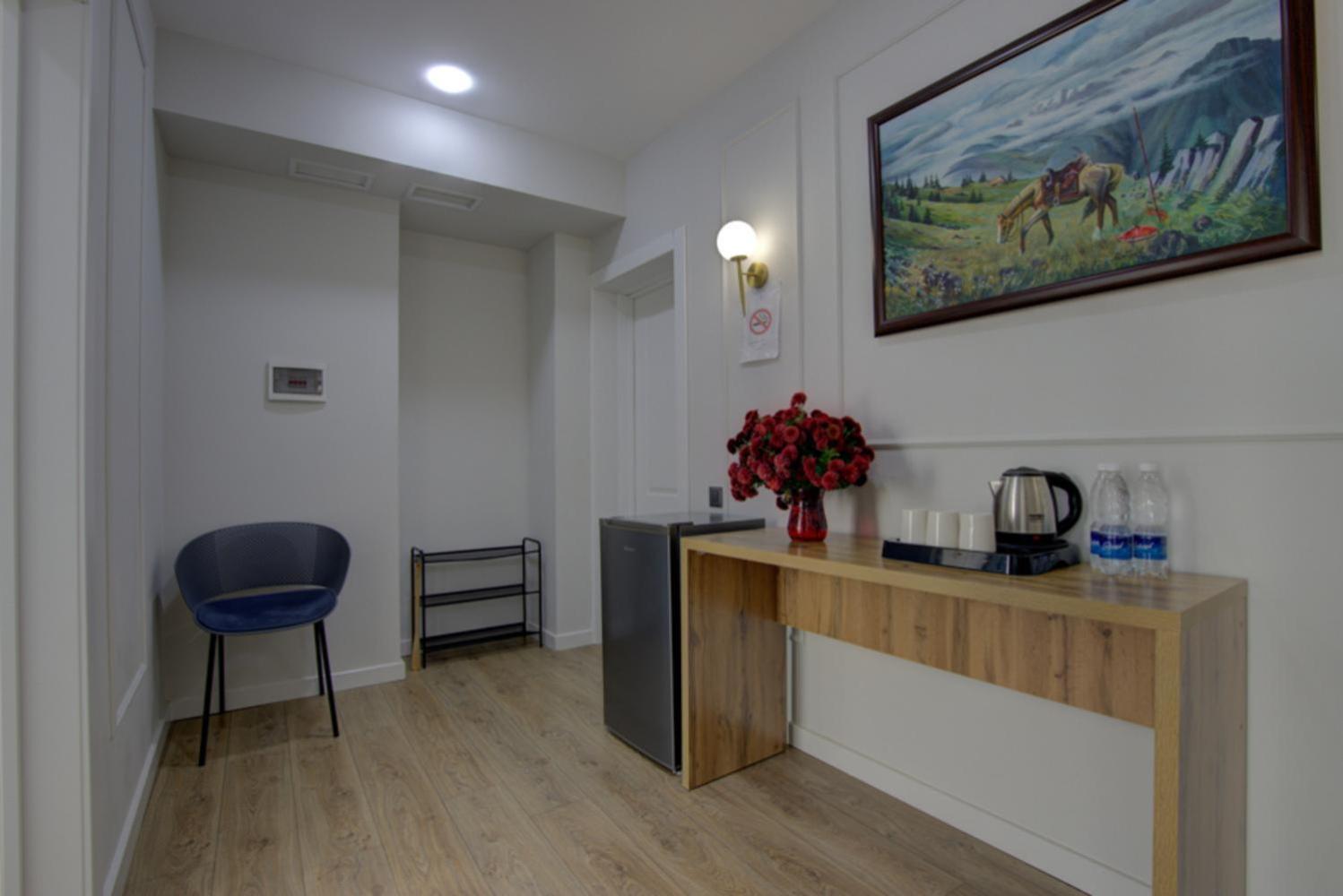 Aisha Hotel بيشكيك المظهر الخارجي الصورة