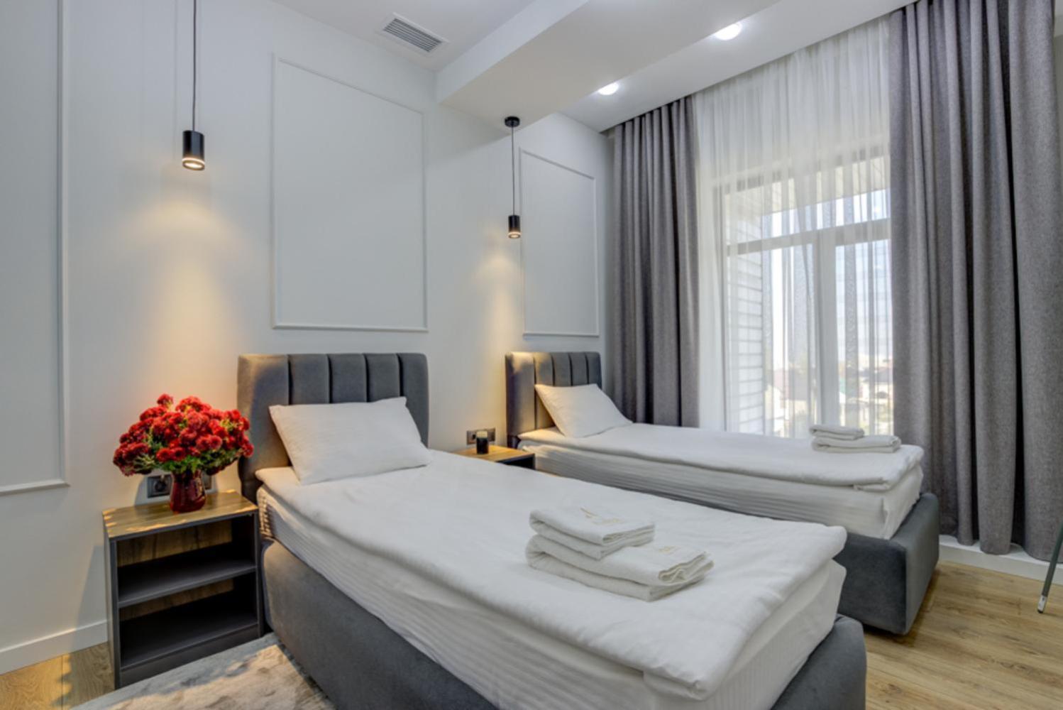 Aisha Hotel بيشكيك المظهر الخارجي الصورة