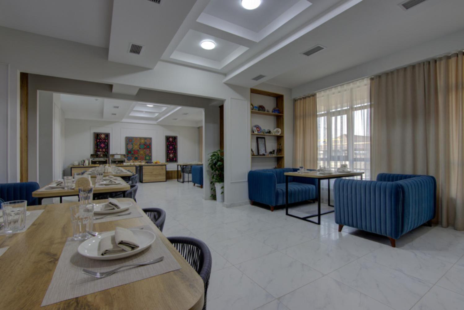Aisha Hotel بيشكيك المظهر الخارجي الصورة